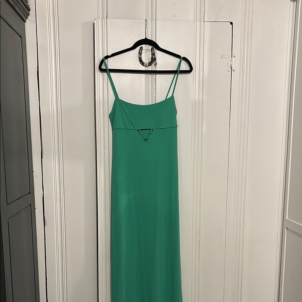 Elegant Green Spaghetti Strap Dress